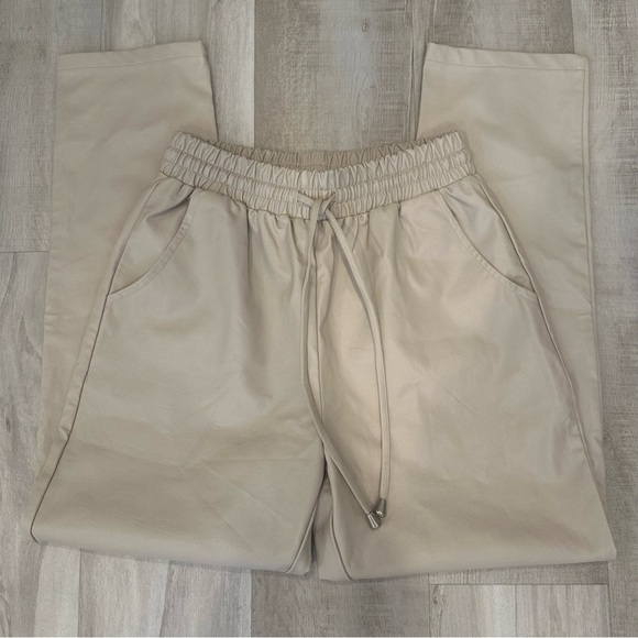 Lane 201 Women’s Cream Leather Joggers - Picture 2 of 14